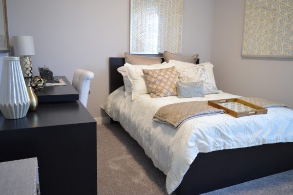 bedroom-1078890_1280